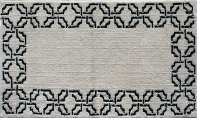 

Riva Carpets Microfiber Bath Mat Interlock Border(White
