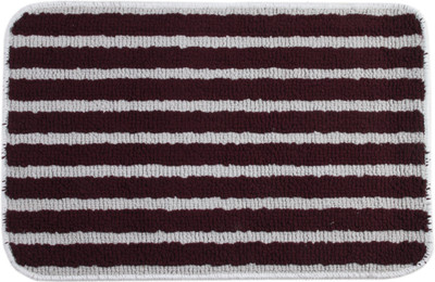 

Saral Home Polyester Bathroom Mat(Purple, Medium)