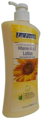 La Fresh Vitamin A & E Moisturising Body Lotion With Sun Flower(550 ml)