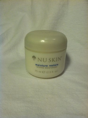 

Nu Skin Moisture Restore Intense Moisturizer(75 ml)
