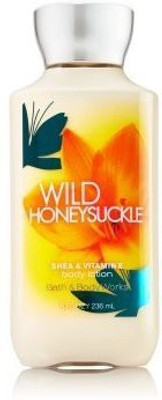 

Bath & Body Works signature collection wild honeysuckle body lotion 8 fl oz(240 ml)