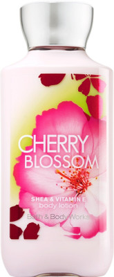 

Bath & Body Works Works Cherry Blossom Lotion(235 ml)