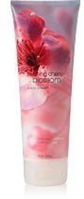 

Bath & Body Works blushing cherry blossom body cream(240 ml)