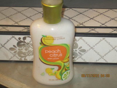 

Bath & Body Works Bath and Body Works Peach Citrus Body Lotion(240 ml)