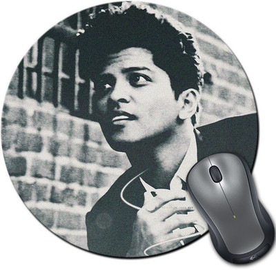 

Rangeele Inkers Bruno Mars Photo Round Mousepad(Multicolor)