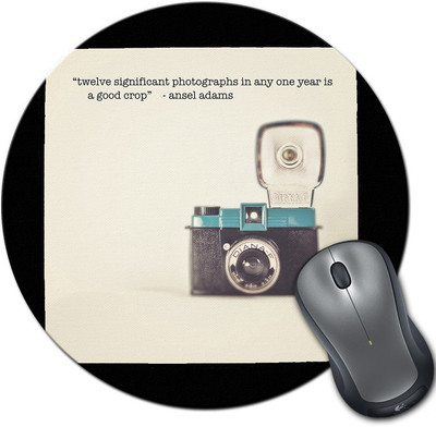 

Rangeele Inkers Photographer Quotes Round Mousepad(Multicolor)