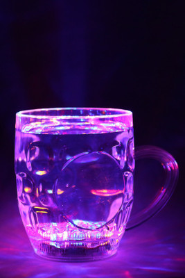 

arc en ciel Lightning Plastic Mug(380 ml), White
