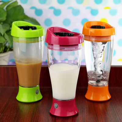 Flintstop Self Stirring-BW Plastic Mug(400 ml)