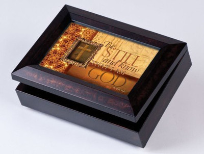 

Cottage Garden pkn226 Music Box