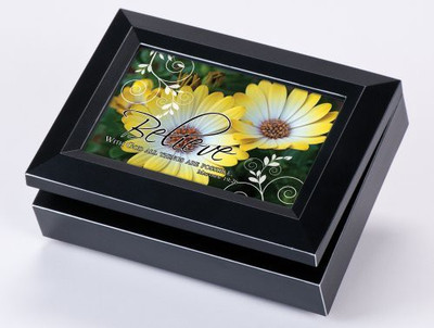 

Cottage Garden pkn103 Music Box