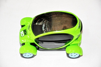

Ruppiee Shoppiee Ben 10 3D Light Car(Green)