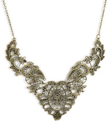 55% OFF on Crunchy Fashion Alloy Necklace 55% OFF on Crunchy Fashion Alloy Necklace