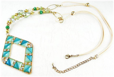 

Rumi Metal Necklace