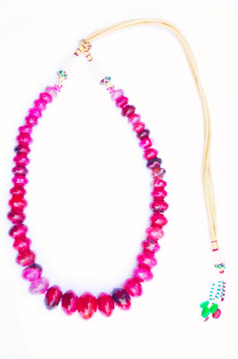 

Niyaro Stone Necklace