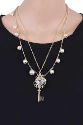 70% OFF on Cinderella Collection By Shining Diva Stylish Key Pendant Alloy Necklace 70% OFF on Cinderella Collection By Shining Diva Stylish Key Pendant Alloy Necklace