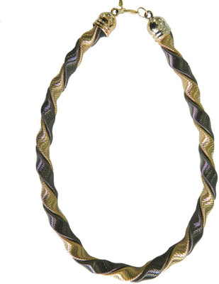 

Peora Twisted Dual Tone Alloy Necklace