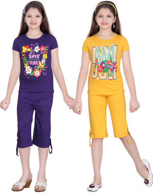 

Sini Mini Girls Casual Top Capri(Multicolor, Multi color