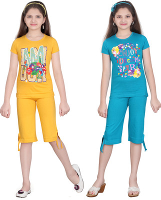 SINI MINI Girls Casual Top Capri(Multi Color)
