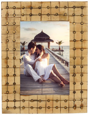 

Sterling Comercio Wood Photo Frame(Brown, 1 Photos)
