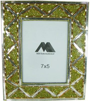 

MH MDF Photo Frame(Light Green, 1 Photos)