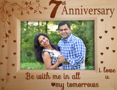 

Tied Ribbons Wood Photo Frame(Brown, 1 Photos)