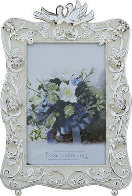 

The Divine Luxury Silver-plated Photo Frame(Beige, 1 Photos)