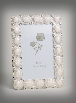 

Melange Silver-plated Photo Frame(Silver, 1 Photos)