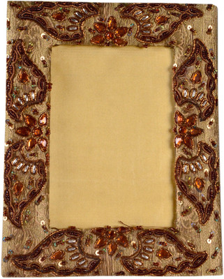 

Avinash Handicrafts MDF Photo Frame(Gold, 1 Photos)