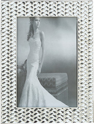 

The Divine Luxury Silver-plated Photo Frame(Silver, 1 Photos)