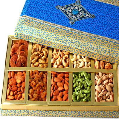 Ghasitaram Gifts Exotic Dryfruit of 10 Dryfruits Pistachios, Cashews, Almonds, Raisins