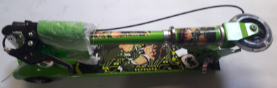 

Output Ben 10 Three Wheeled Scooter(Green)