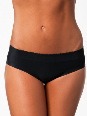 

PrivateLifes Butt Lifter Low Waist Panties Women's Hipster Black Panty(Pack of 1)
