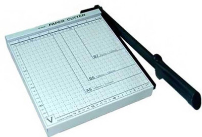 

Neo Gold Leaf 13inch A4 size Plastic Grip Hand-held Paper Cutter(Set Of 1, White)
