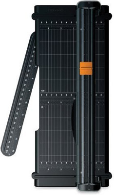 

Fiskars 154540 Paper Trimmer(7)