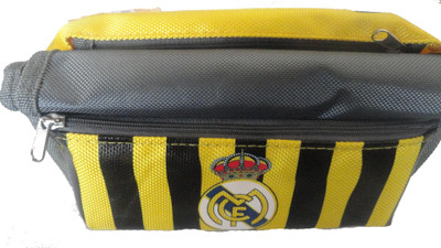 

Dream Bag Football Club sports Art cotton Pencil Box(Set of 1, Yellow)