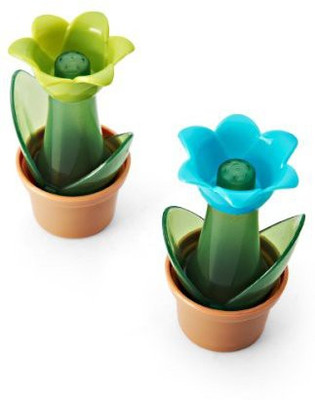 

Kizmos Flower Tools Salt And Pepper Shakers (Set Of 2)