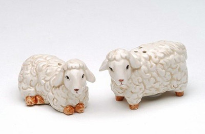 

Appletree Design Barn Yard Lamb Salt And Pepper Set