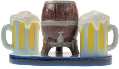 

Westland Giftware Mwah Beer Keg And Mugs Magnetic Ceramic Salt And Pepper Shaker With Toothpick Holder Set