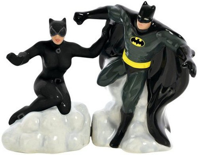

Westland Giftware Magnetic Ceramic Salt And Pepper Shaker Set