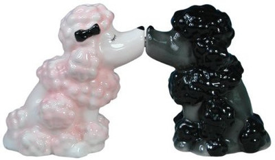 

Westland Giftware Mwah Magnetic Poodles Salt And Pepper Shaker Set