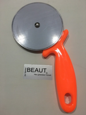 

Beaut Rolling Pizza Cutter(Stainless Steel), Orange