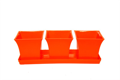 

Planters ORANGE ORION POTS (PACK OF 3 WITH TRAY) Plant Container Set(Pack of 4, Plastic)