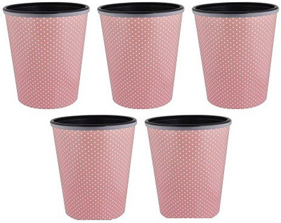 

MINERVA NATURALS SELF WATERING - B26 Plant Container Set(Plastic)