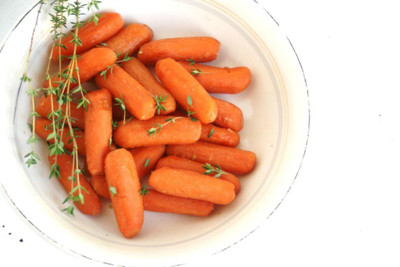 

National Gardens Little Finger Carrot Seeds by National Gardens Seed(100 per packet)