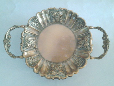 Eventz Gifts Copper round flower design Tray(Tray) Eventz Gifts Copper round flower design Tray(Tray)