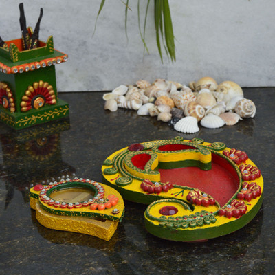 

eCraftIndia Combo with Roli Tikka Chopra Ceramic, Wooden(1 Pieces, Multicolor)