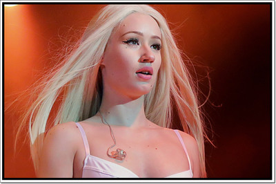 

Posterhouzz Iggy Azalea Poster Paper Print(12 inch X 18 inch, Rolled)