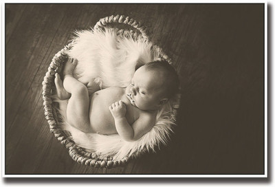 

Cute Baby in Basket b&w Fine Art Print(12 inch X 18 inch, Rolled)