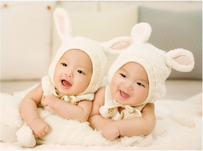 

Child's Love - Cute Twin babies Paper Print(12 inch X 18 inch, Stretched)