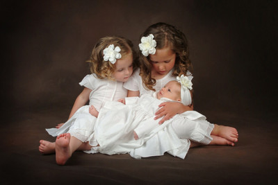 

Posterhouzz Baby's Love - Cute Smiling Twins Paper Print(12 inch X 18 inch, Rolled)